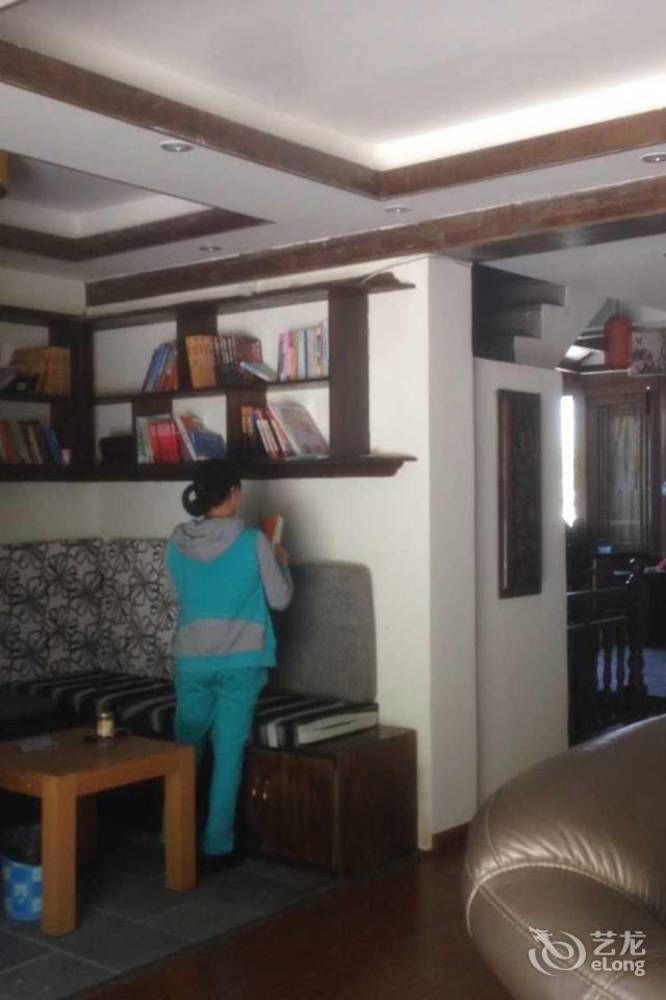 Tree'S Tale Hotel - Lijiang 麗江市 エクステリア 写真